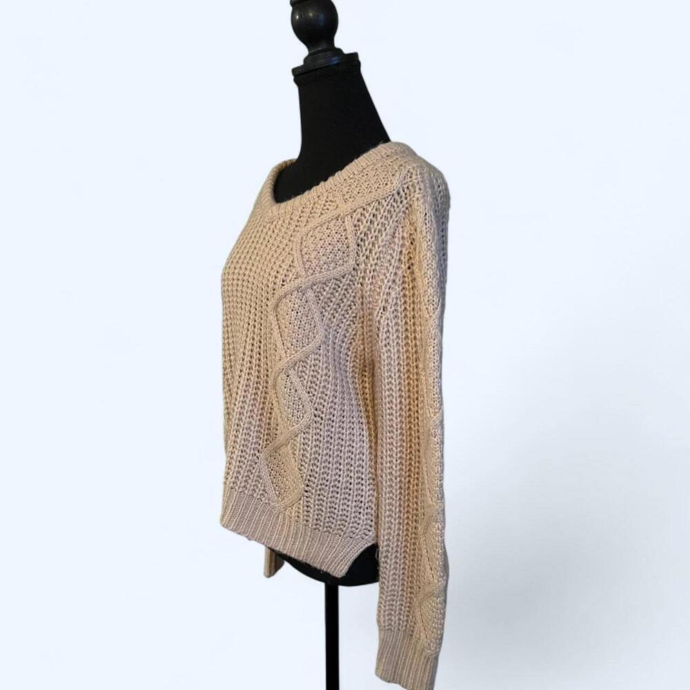 Cream chunky knit sweater ๐ค size small cable knit cozy cropped cottagecore - Picture 4 of 6